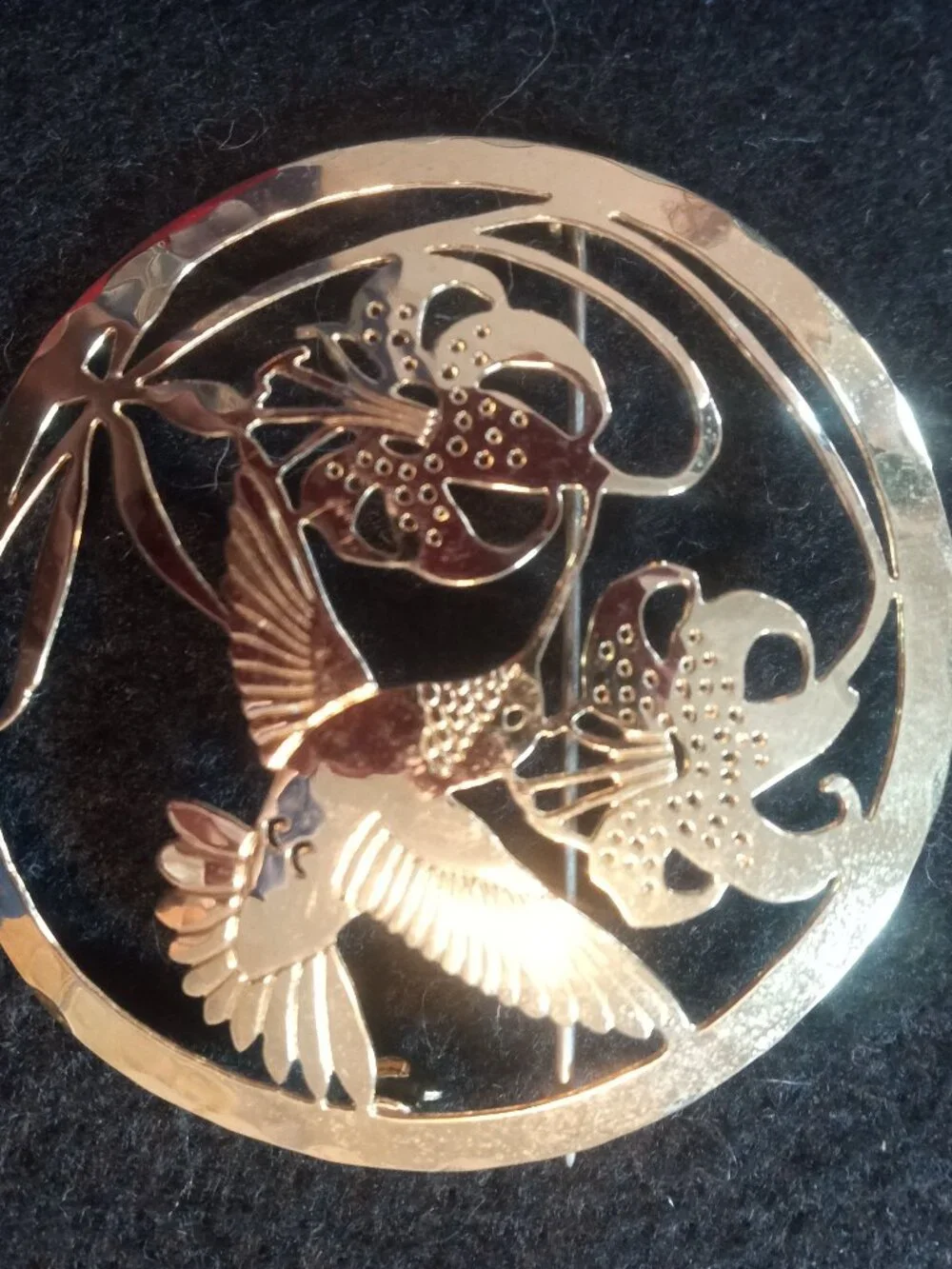 Hummingbird Brooch - Picture 1 of 1